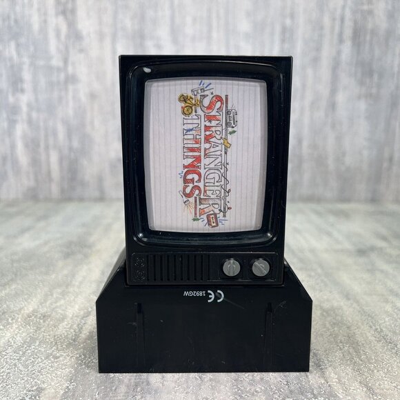 YuMe Official Stranger Things Upside Down Mystery Capsules Series 1 Will Eddie - Picture 11 of 13